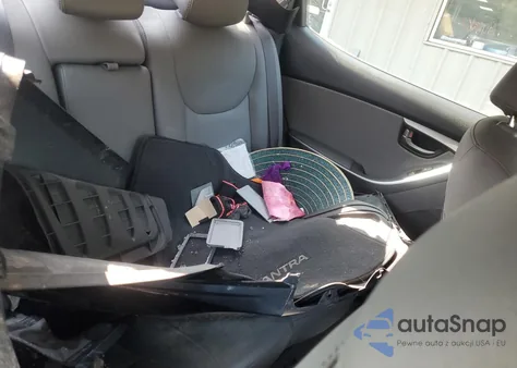 2013 Hyundai Elantra Gls z USA, uszkodzony, nr VIN 5NPDH4AE0DH263352